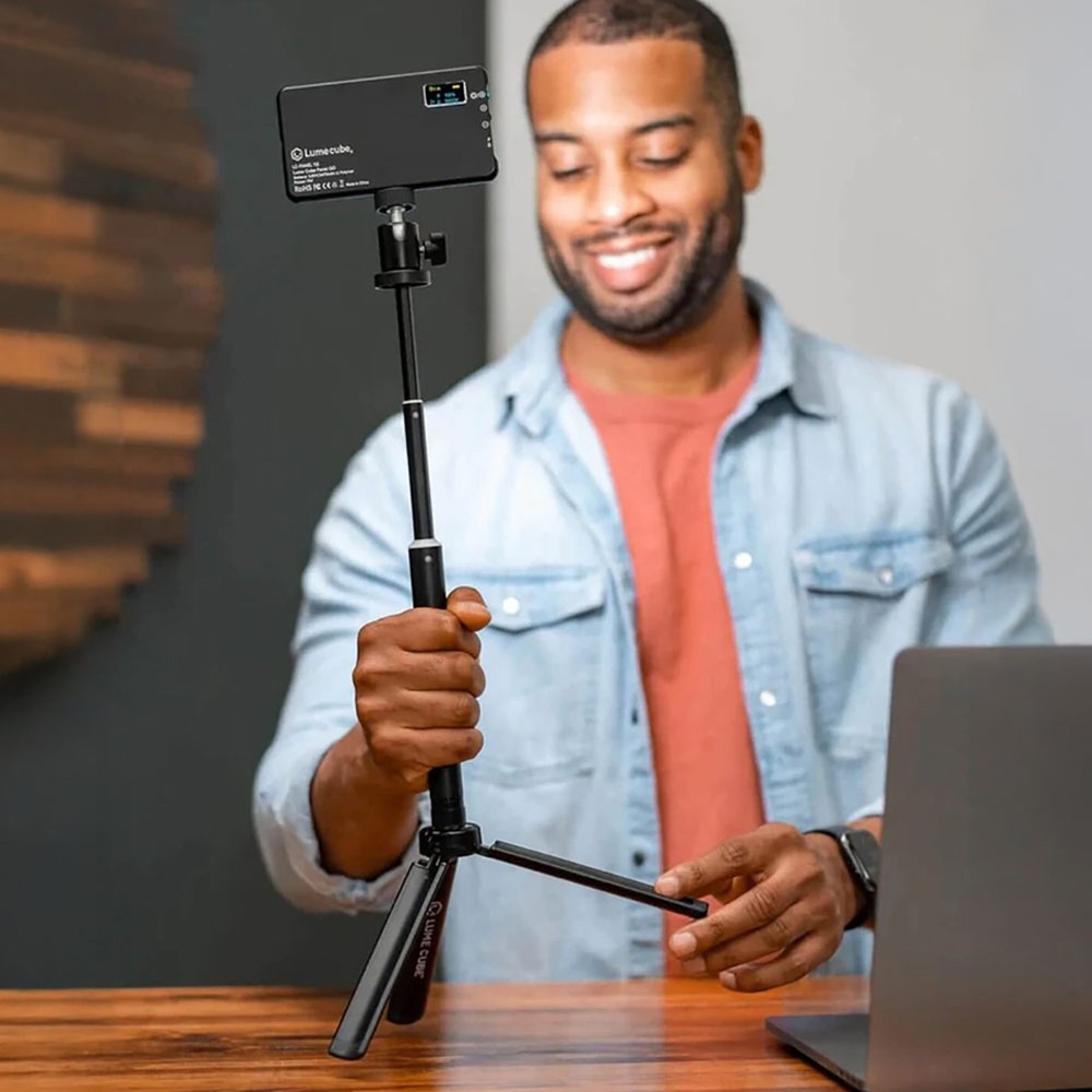 Lume Cube LC-STAND 30" Adjustable Light Stand with Rotating Mount