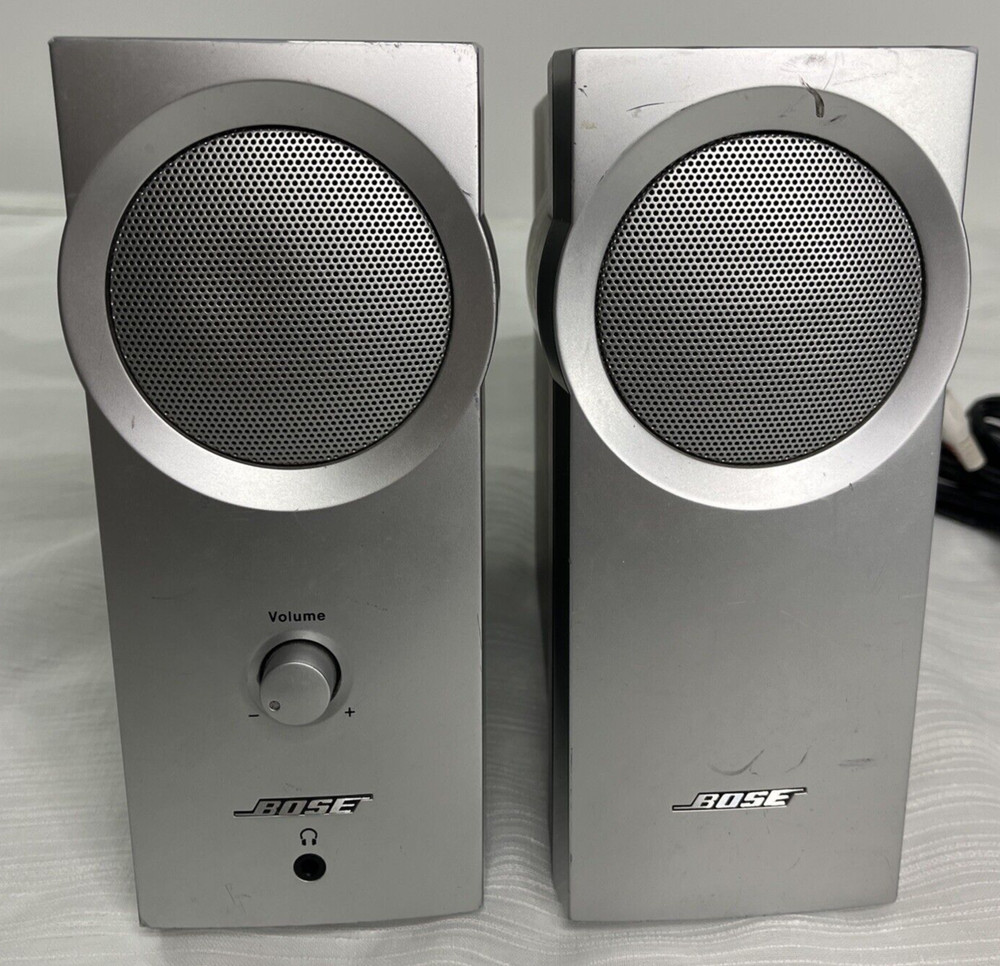 Bose Companion 2 Series II Multimedia Computer Speaker System
