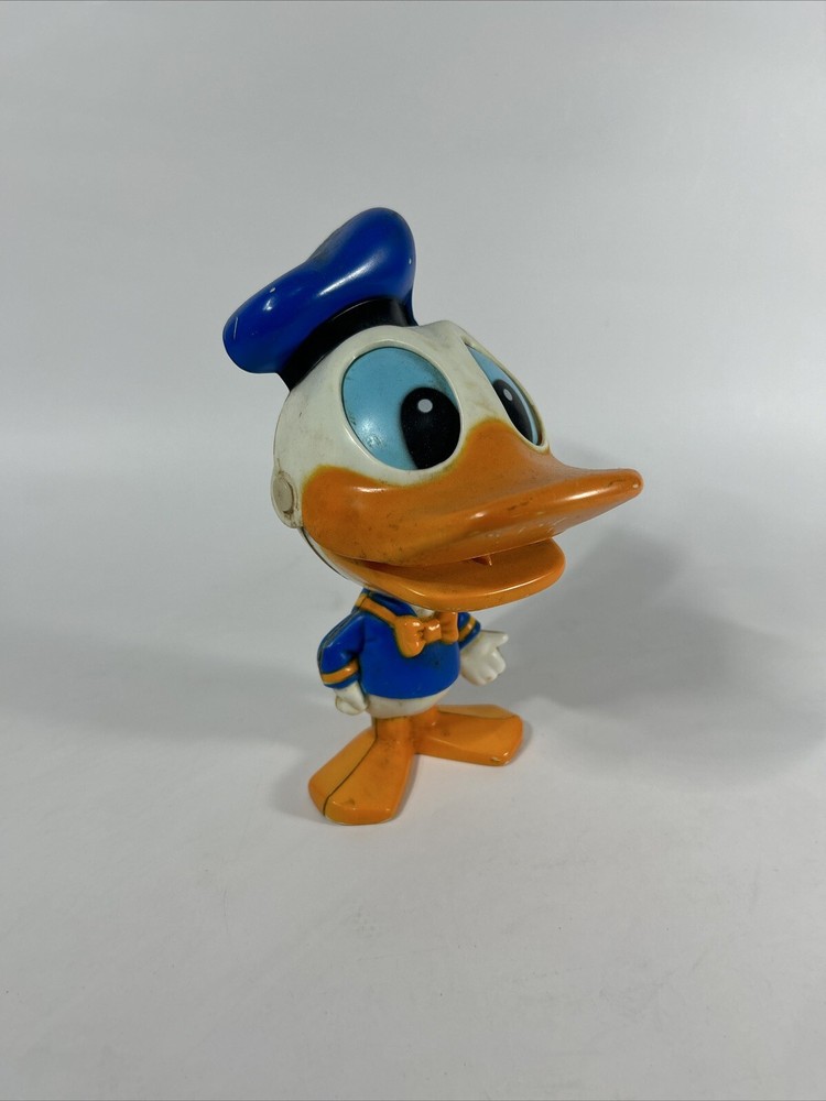 Donald Duck Pull String Toy VINTAGE
