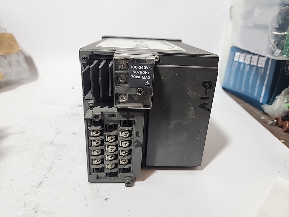 Yokogawa 436002, uR1000 Chart Recorder E1