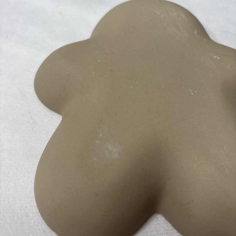 STONEWARE COOKIE MOLD - GINGERBREAD MAN