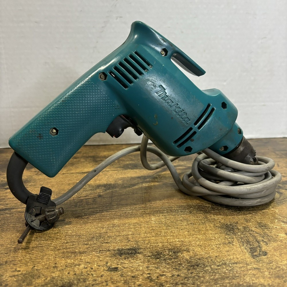 Makita 10mm Drill Model DP3720 Variable Speed Reverse Made In Japan