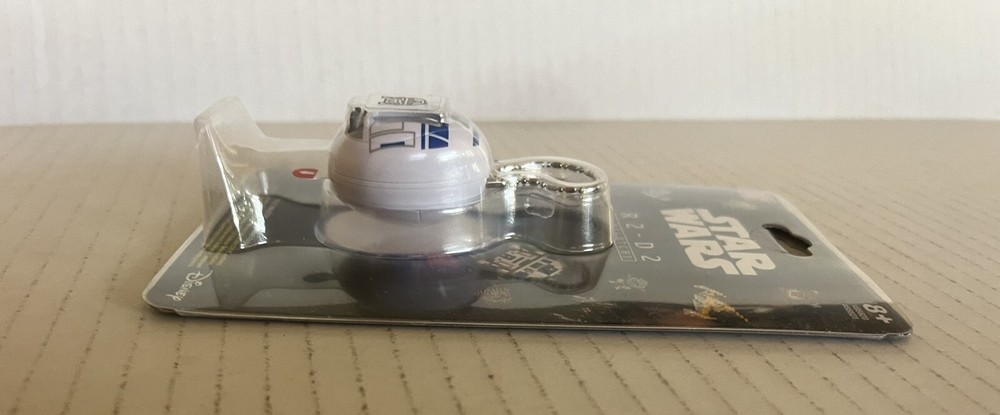 Star Wars R2-D2 Tamagotchi