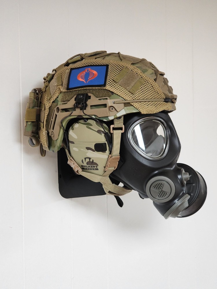 Skull + Helmet Display Package - Unlit Version