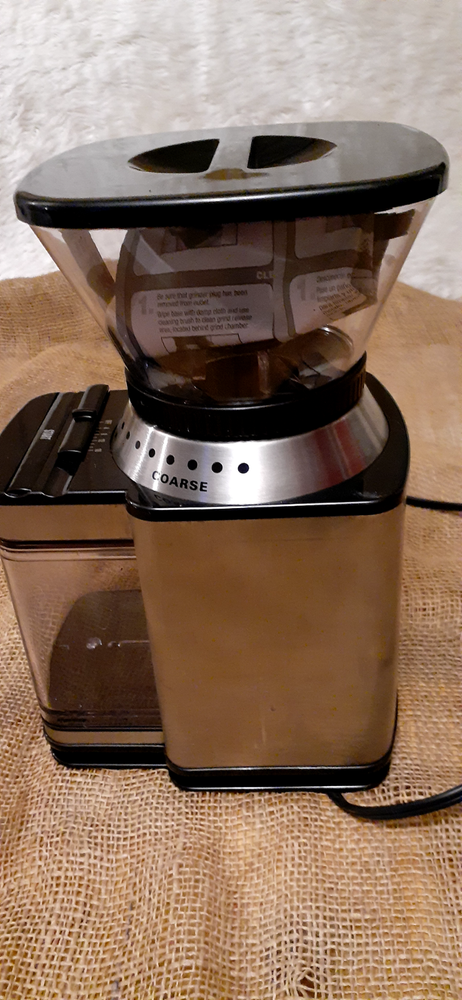 Cuisinart Supreme Grind Automatic Burr Mill FREE S/H
