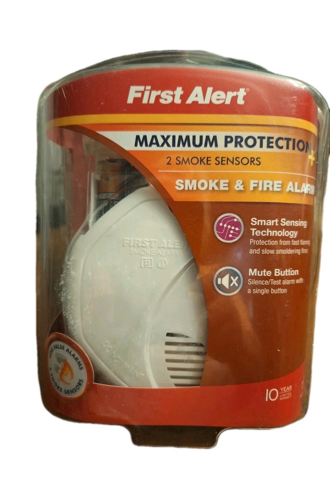 FIRST ALERT Smoke Fire Alarm Dual Sensor Maximum Protection  NEW