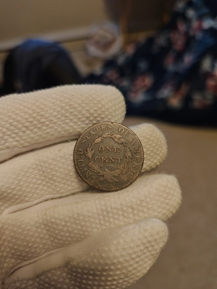 1822 Large Cent N.5 R.3 Better Variety