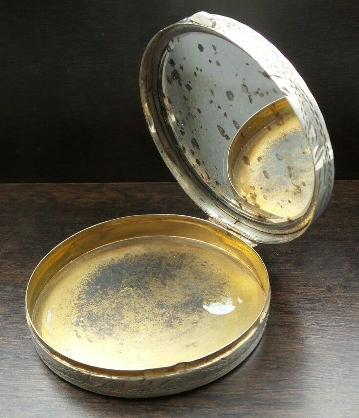 Antique 1920s Austrian 800 Silver Compact with Mirror and Flower Engravings