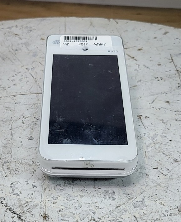 PAX A920 A920-2AW-RD5-30EA Mobile Payment Terminal USB Android SEE NOTES