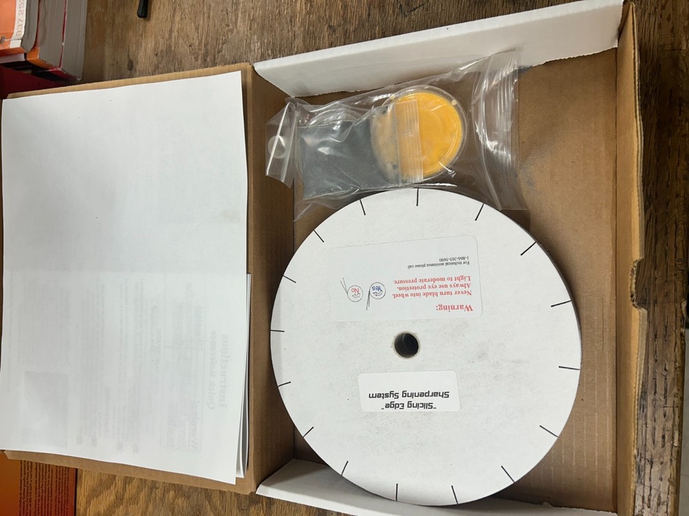 THIS IS A KNIFE SHARPENER WHEEL KIT