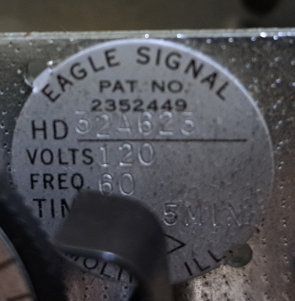 Eagle Signal, HD32A623 Timoflex Reset Timer, Industrial Timer, new (E67) NIB