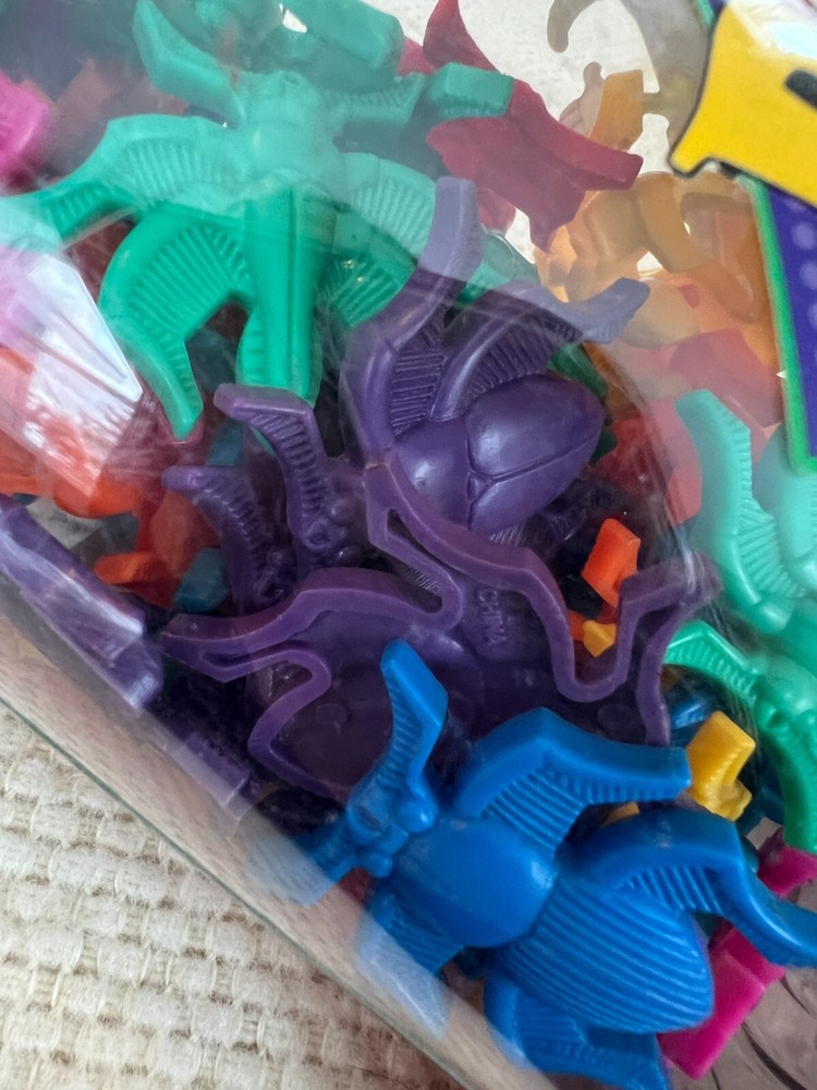 Busy Beetles Never Ending Puzzle 58 Pieces
