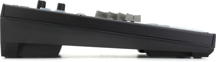 Boss Gigcaster 8 Streaming Mixer