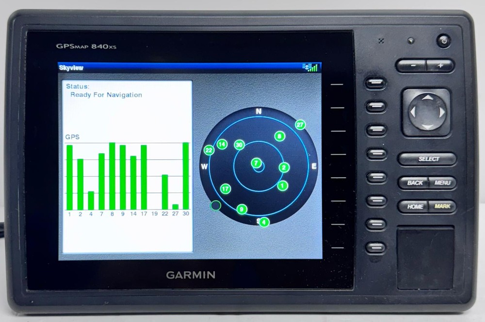 Garmin GPSMAP 840xs Chartplotter MFD Display