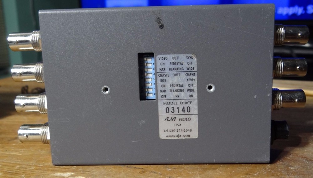 AJA VIDEO MODEL DC10E SERIAL DIGITAL TO ANALOG COMPONENT /COMPOSITE