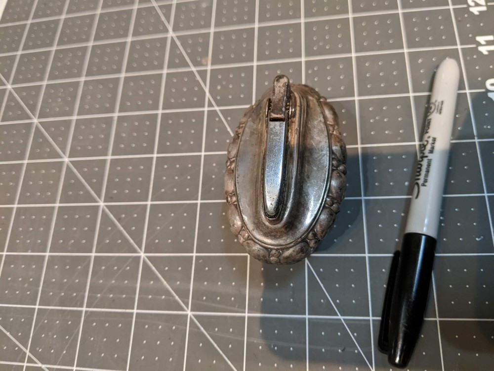 Vintage Ronson Crown Silver Plated Deco Table Lighter