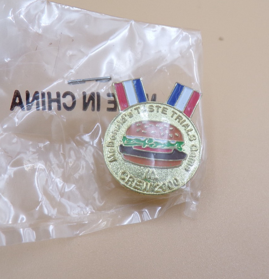 2000 McDonalds Lapel Pin Taste Trails Game Event NIP