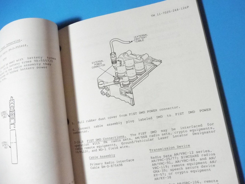 US Army Digital Message Device AN/PSG-5 reference book