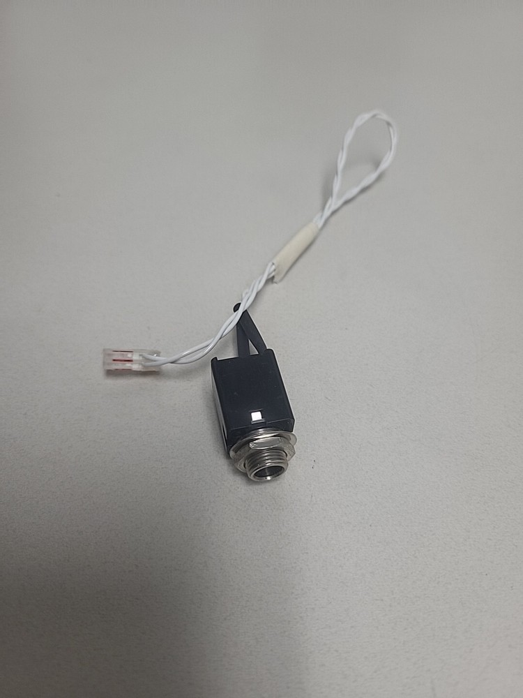 True 350pb Treadmill Auxillary Jack Harness (24A)