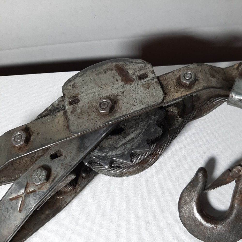 1 Ton Capacity Pow'R Pull Come-Along Winch