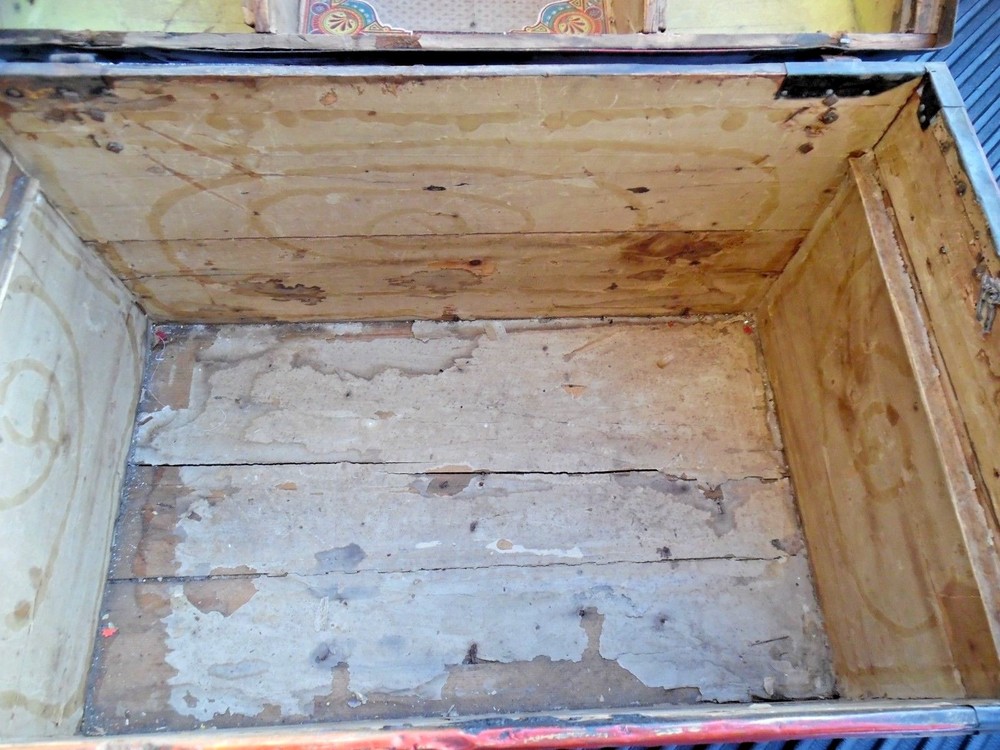 Antique Dome Top Trunk Painted Red - Musty / Mildew Odor Inside