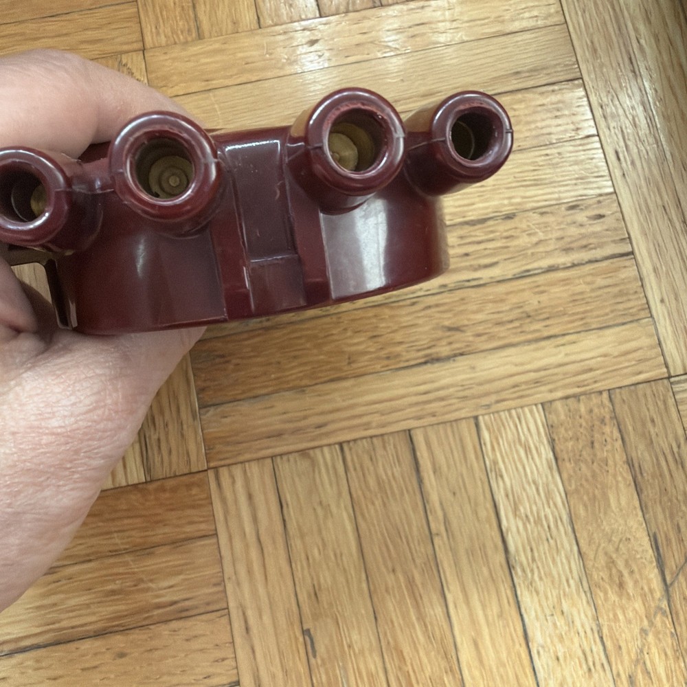 221B Distributor Cap ( Crab) Omc