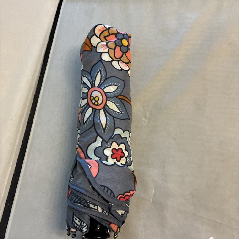 Vera Bradley~ Umbrella ~TROPICAL EVENING, AUTOMATIC OPEN &CLOSE New