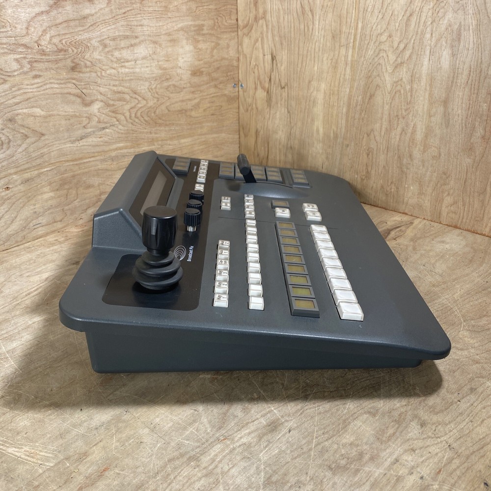 Broadcast Pix 1000 Panel Switcher - UNTESTED AS IS