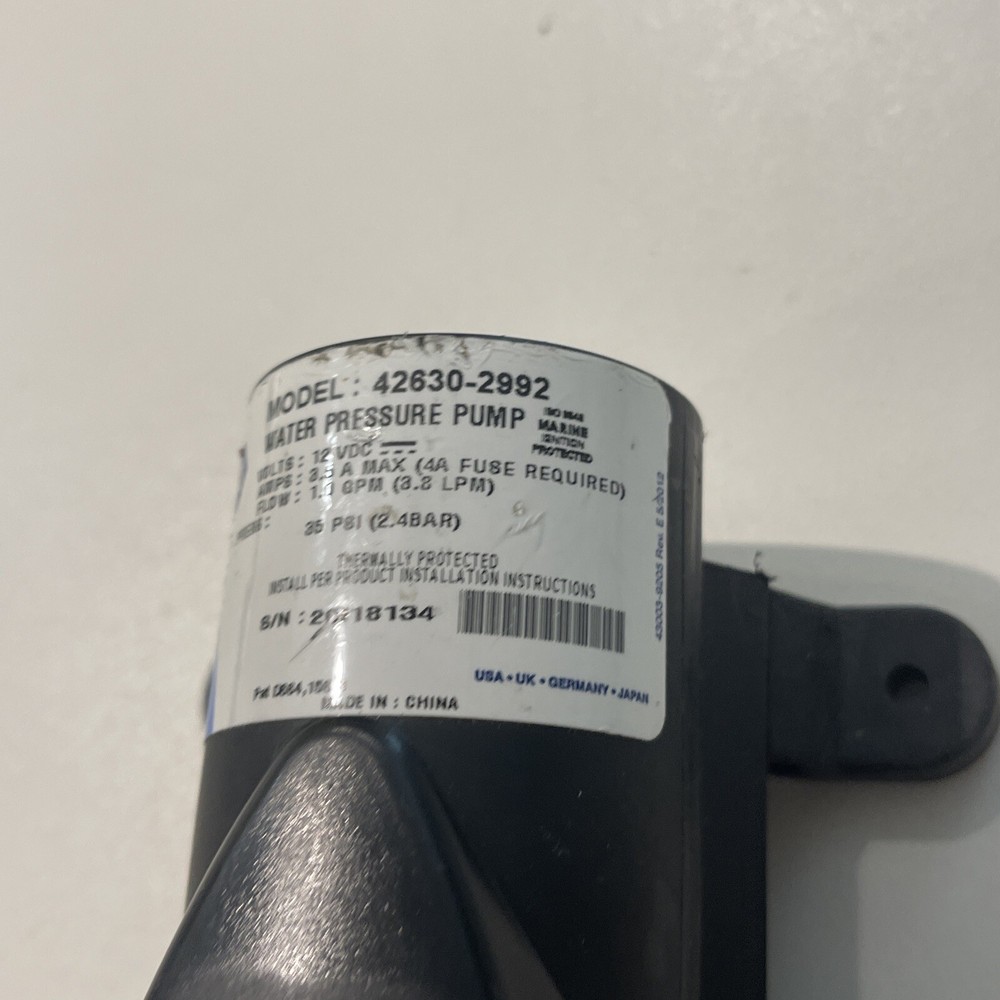 Jabsco PAR-Max 1 Automatic Water System Pump 1.9 Psi 12 V