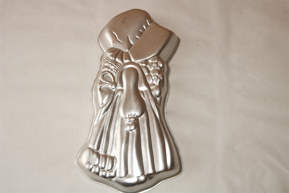 WILTON - Holly Hobby Cake Pan