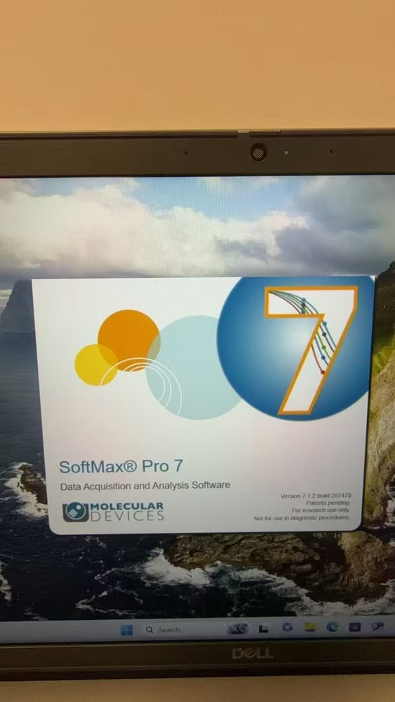Molecular Devices Microplate readers SoftMax Pro 7.1.2 software Laptop