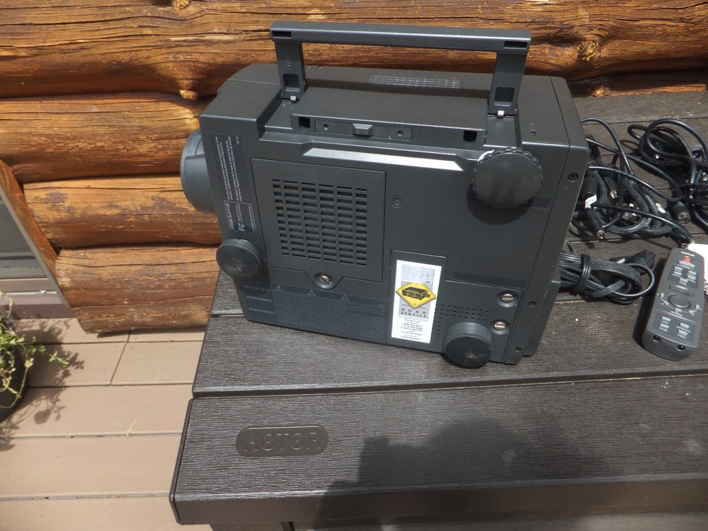 Epson PowerLite 5000XB, ELP-5100 LCD Projector W/ Case, Guide, Remote & Cables