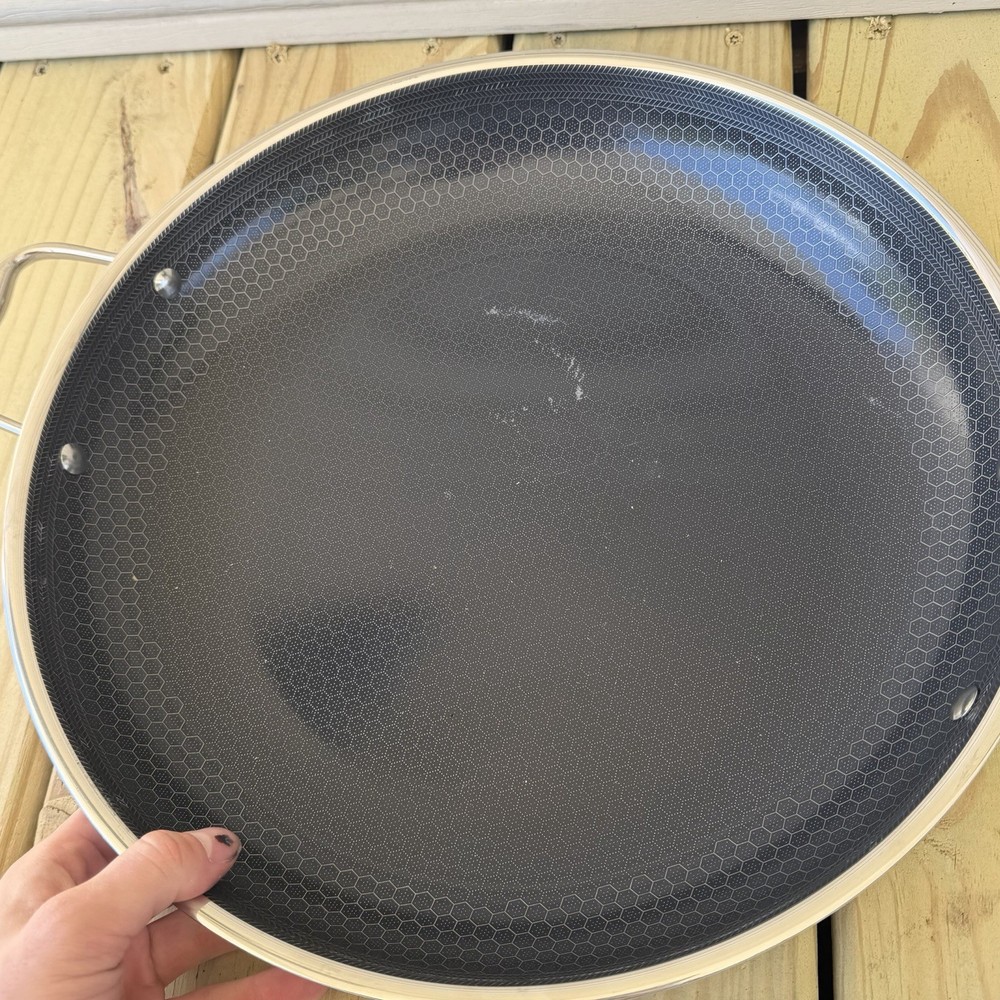 Hexclad Hybrid Cookware 10 Piece Set Preowned Great Condition