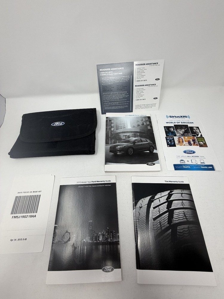 2015 Ford Focus Owners Manual OEM Complete Set