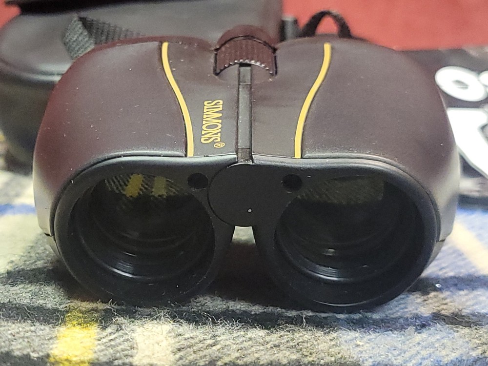 Simmons Binoculars 7-15x25 Compact With Case