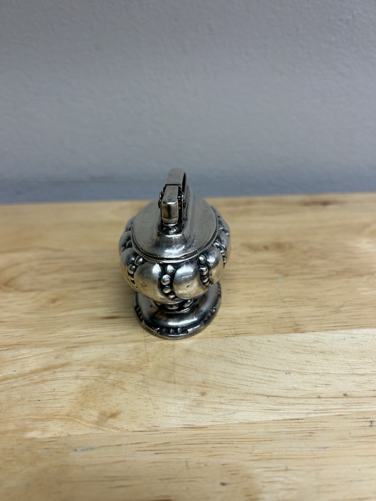 Vintage Ronson Crown Silver Plated Table Cigarette Lighter