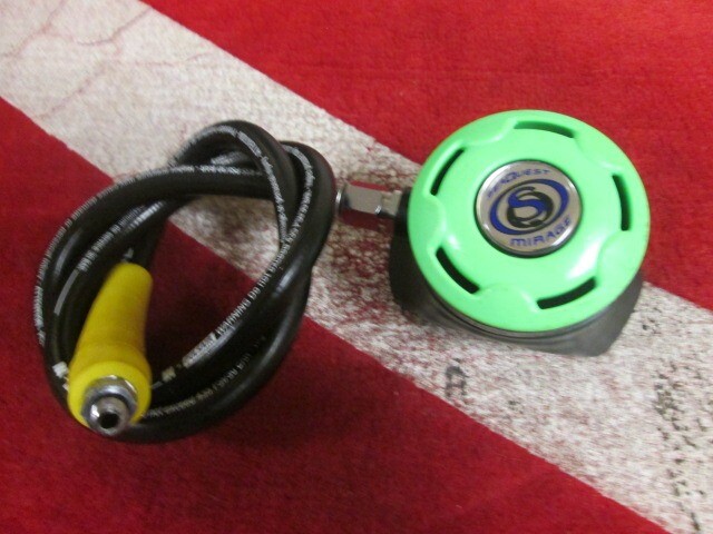 SCUBA DIVING PRE-OWNED SEAQUEST MIRAGE SECOND STAGE OCTOPUS REGULATOR VERY GOOD!