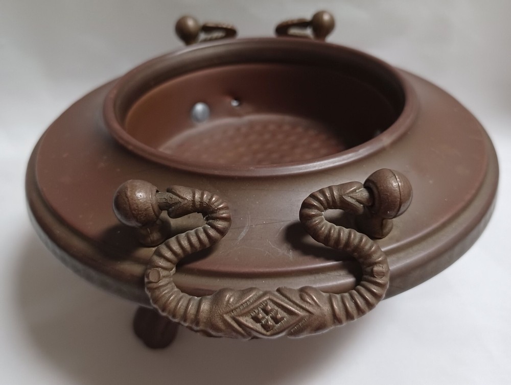 ANTIQUE LATE 1800s MIDDLE EASTERN BRASS & HAMMERED COPPER INSERT TRIPOD BRAZIER