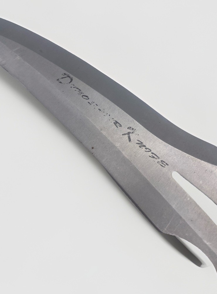 15” Dinosaur/Reptile Handled Fantasy Typhoon Hook Dagger