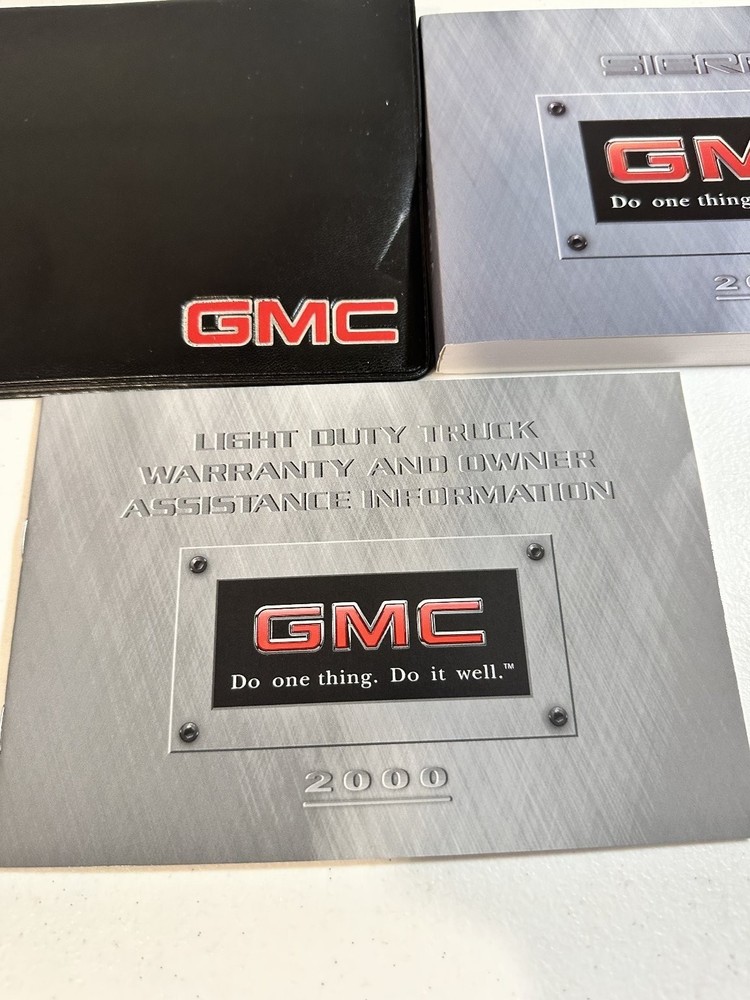 2000 GMC Sierra Owner's Manual Set