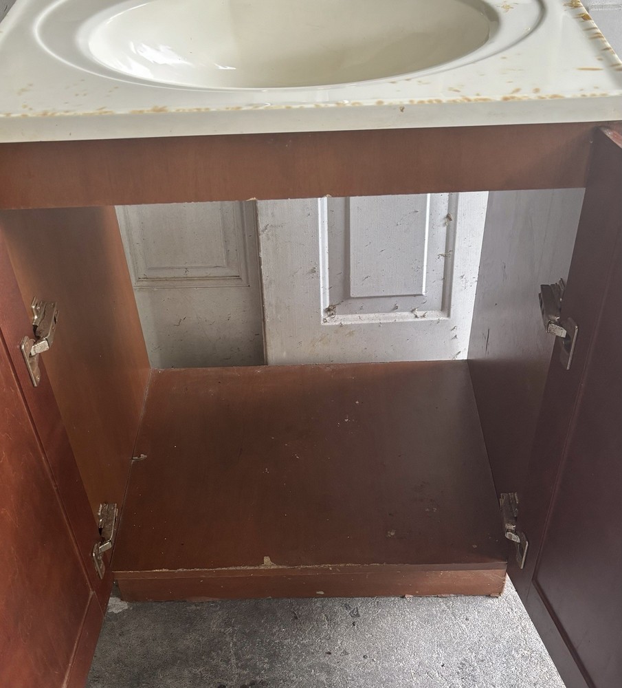 Glacier Bay Vanity Pro 24 Inch Bathroom Vanity