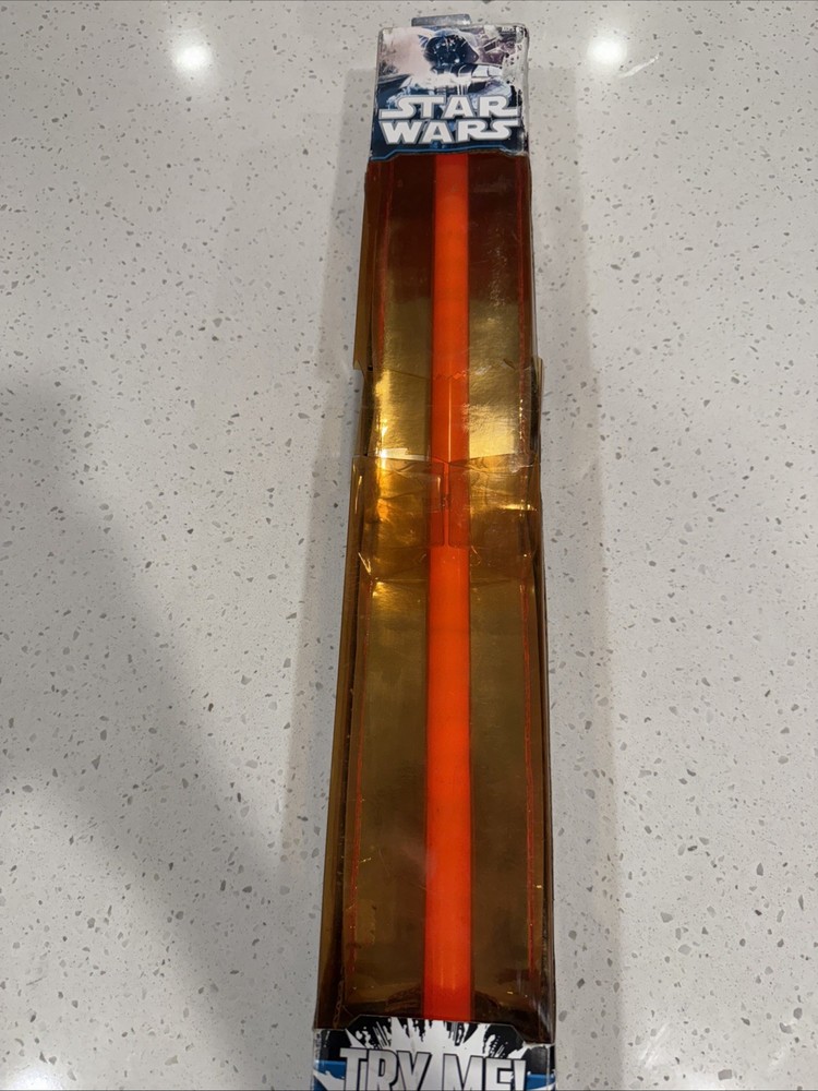 Star Wars Darth Vader Ultimate FX Lightsaber 2011 New