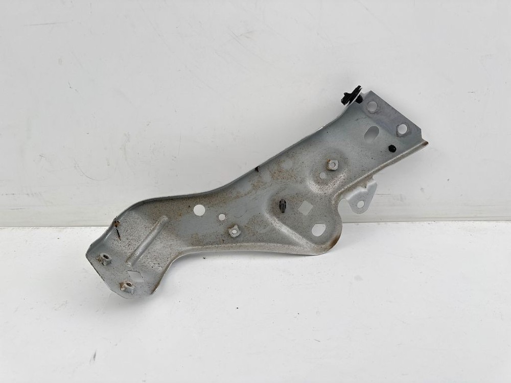 Mazda MX-30 2021 Left Bracket Fender BCE35903