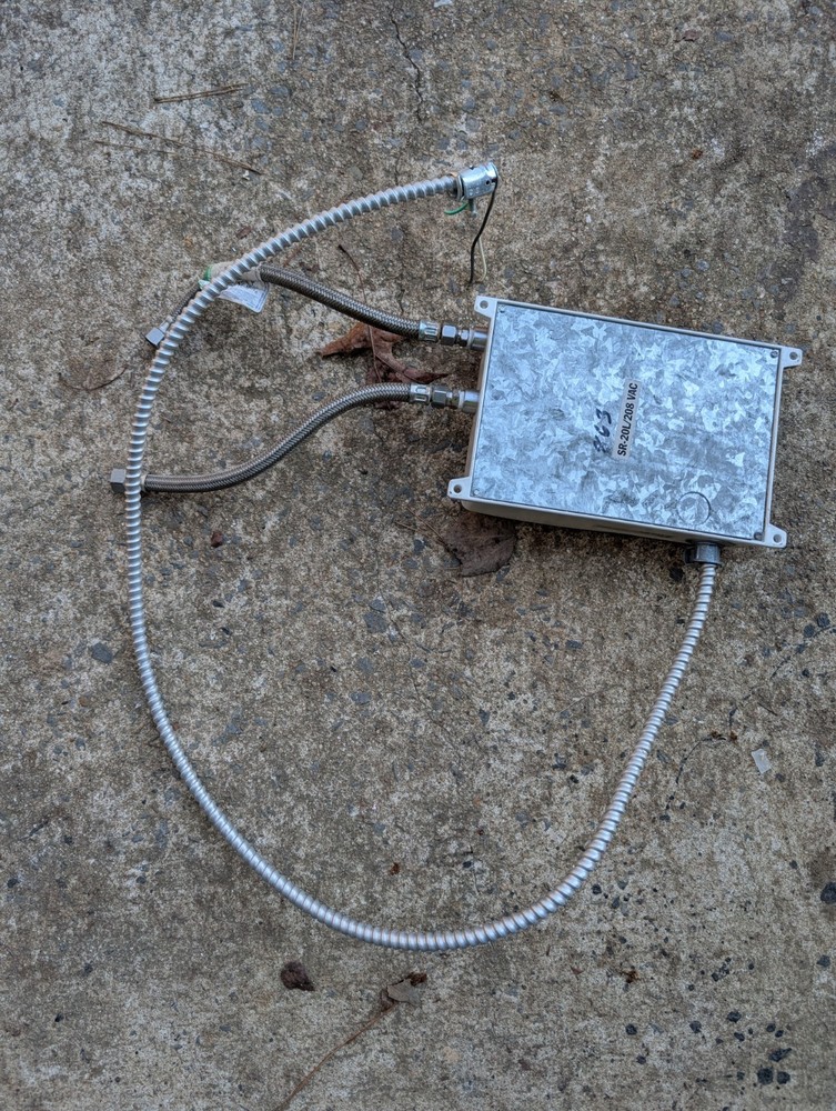 Used tankless Instant Flo Hot Water Heater With All Connections 220v