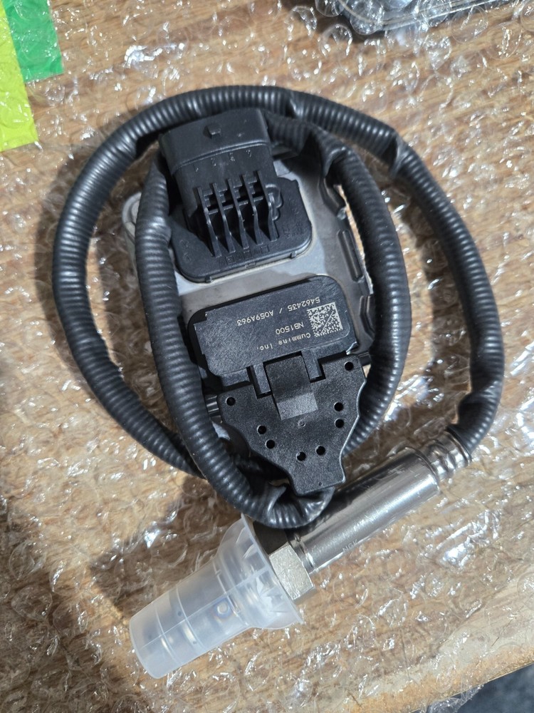GENUINE NEW OEM CUMMINS NITROGEN OXIDE SENSOR 5462435RX