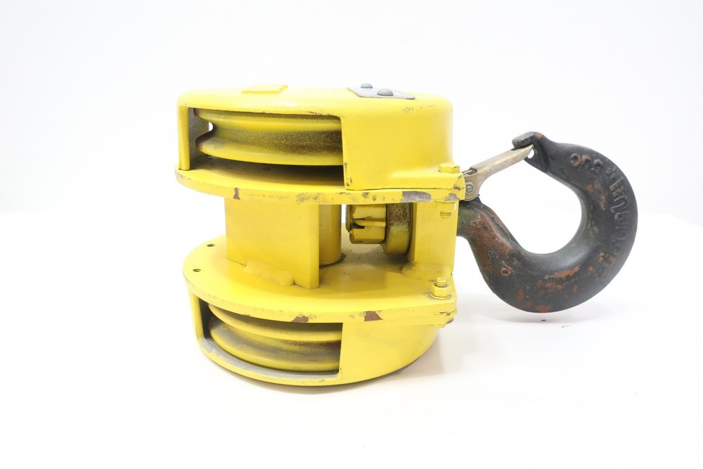 Wright 2-TON Hoist Chain Holder