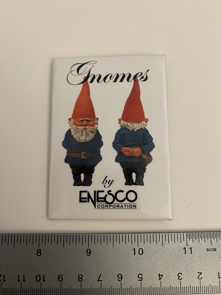 Gnomes By Enesco Pin Back Button P30