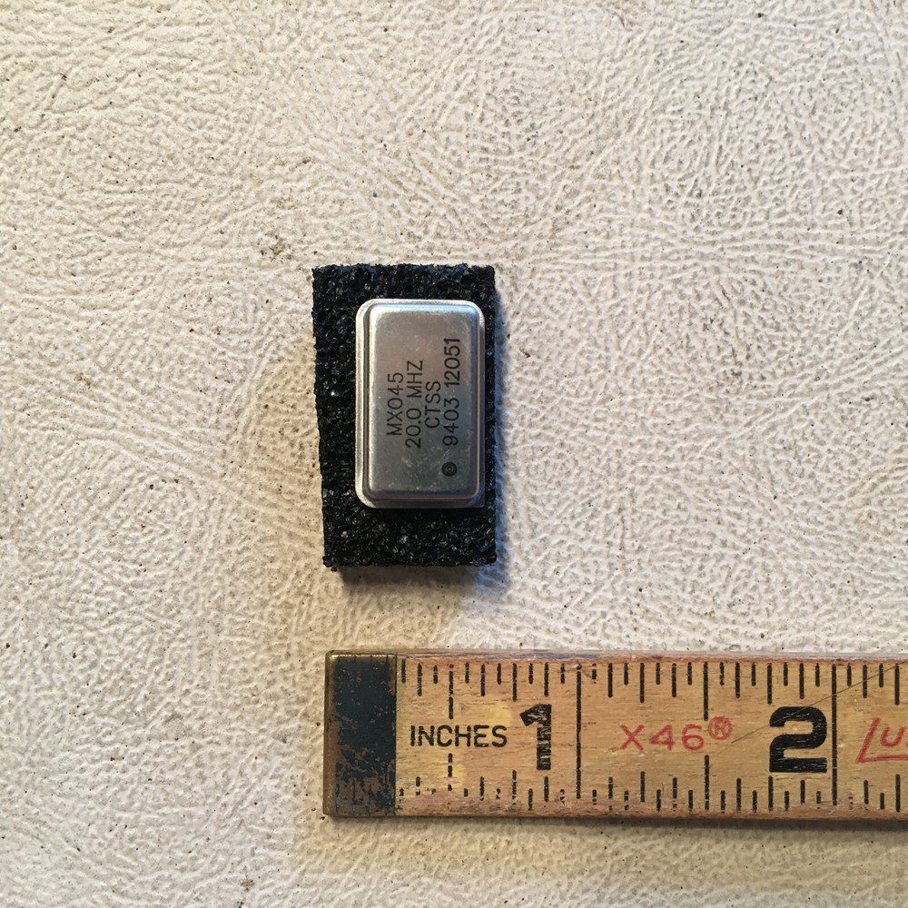 Quartz Crystal 20.0 Mhz, NOS,