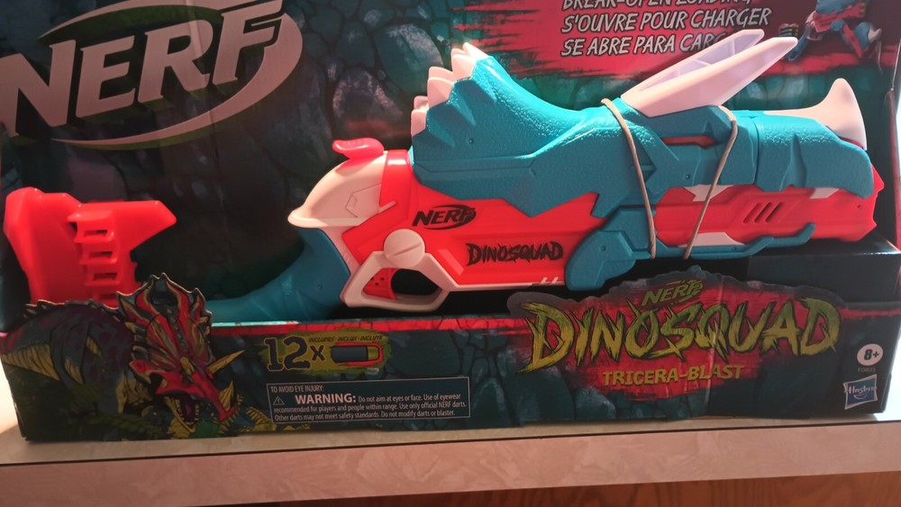 Nerf DinoSquad Tricera-blast Blaster, Break-Open 3-Dart Loading, 12 Nerf Darts