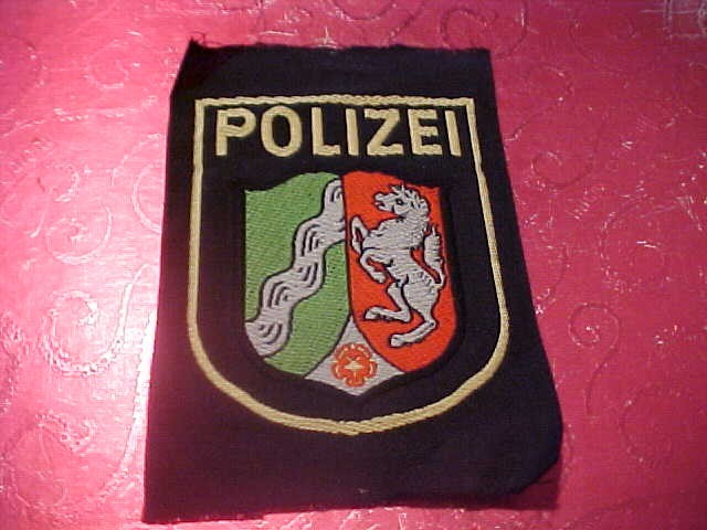 GERMAN POLIZEI POLICE PATCH SHOULDER SIZE UNUSED # 5